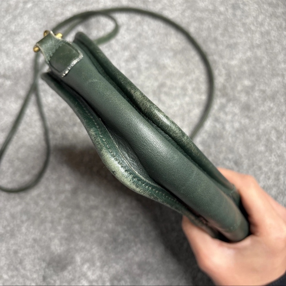 RARE 9925 Vintage Coach Carnival Crossbody Leather Green Bag Purse. - Picture 6 of 11